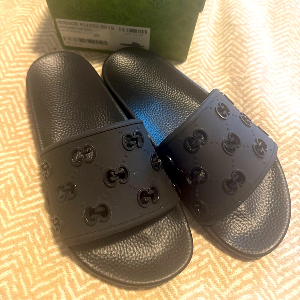 Gucci Women's Pursuit Rubber GG Pool Slides